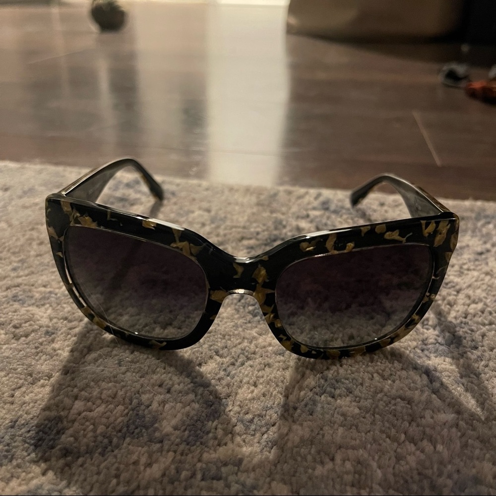 Dolce & Gabbana Sunglasses DG4197
